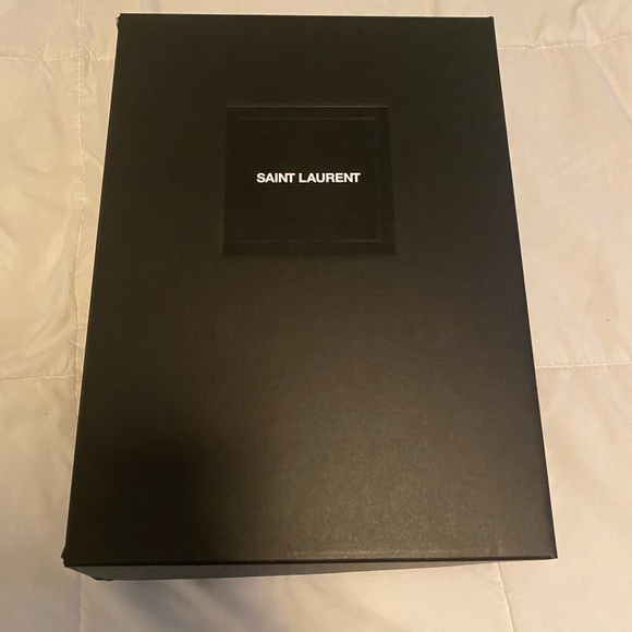 Saint Laurent SL/61 SNEAKERS IN PERFORATED LEATHER - Picture 10 of 11